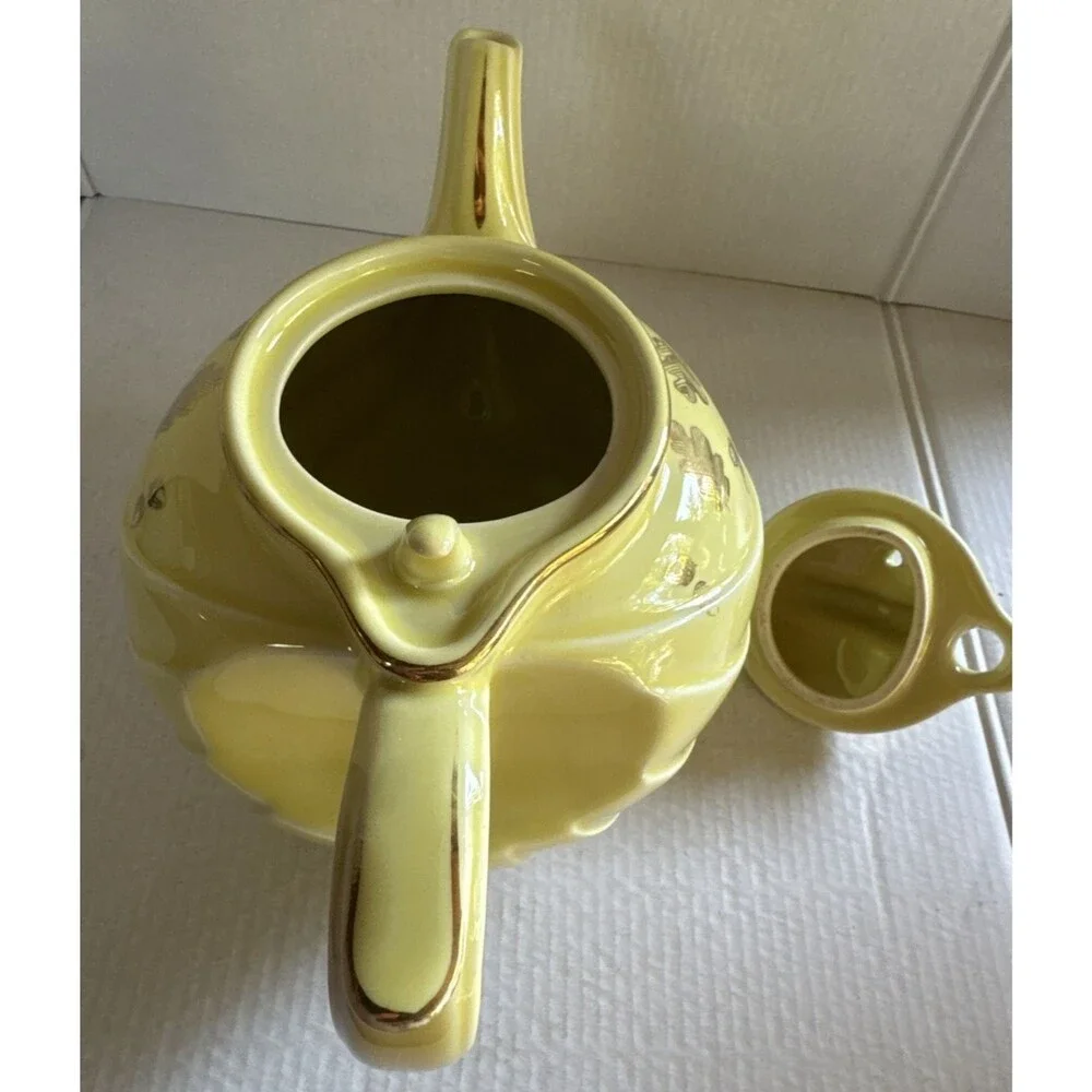 Vintage HALL China PARADE Style Yellow Teapot Gold Acorns & Leaves 0799 (6 cup)